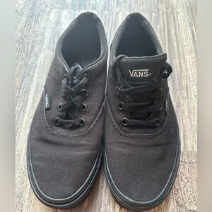 Women’s size 7.5 Vans